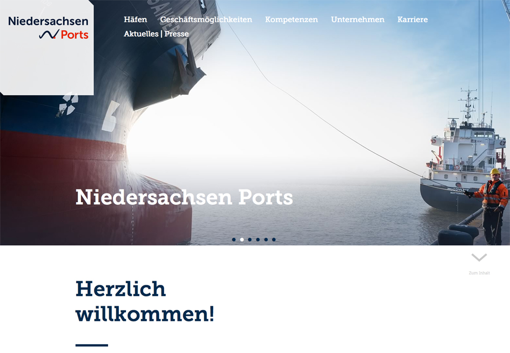 Hafen, Schiffe, Terminals: Christian O. Bruch fotografierte für Niedersachsen Ports. 5 EXPOSE Nport